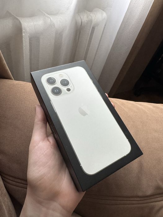 Продам IPhone 13 Pro 256 GB