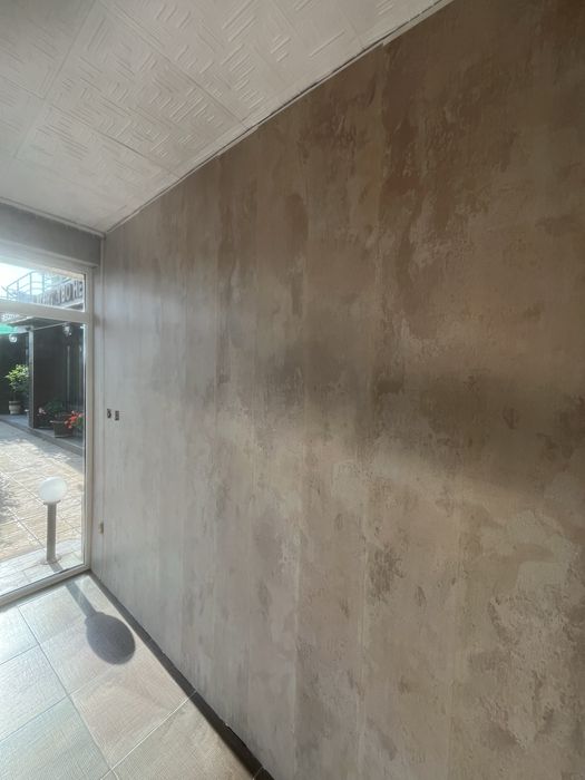 Салон за красота- маникюристка/ фризьорка