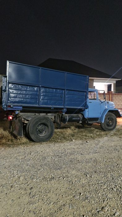 Зил на хаду жүріп тұр