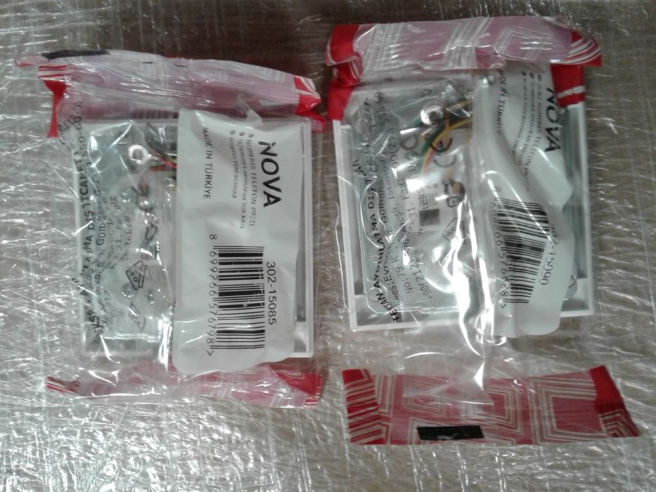 Розетка телефонная