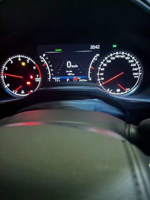 2023 yilda ishlab chiqarilgan Toyota Land Cruiser 300 full avtomobili