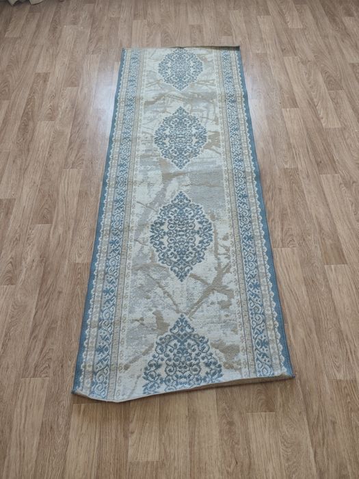 Продам ковры разные