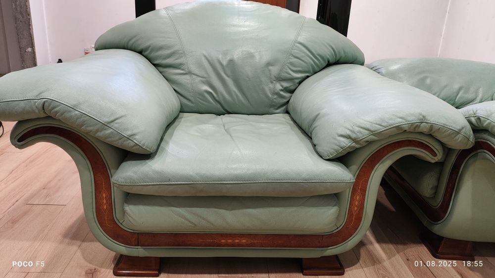 Набор мягкой мебели кожа