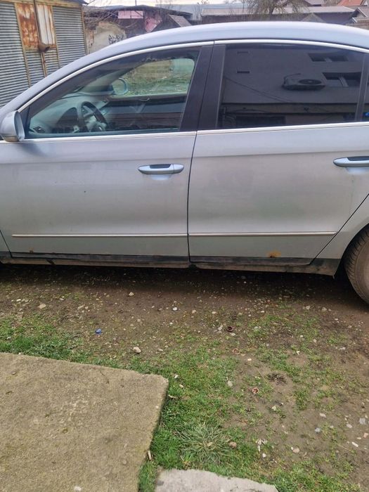 De vanzare Vw passat 2.0 tdi  2006    pret 1500 euro