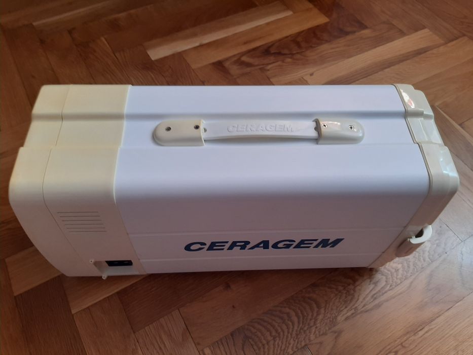 Dispozitiv portabil de termomasaj