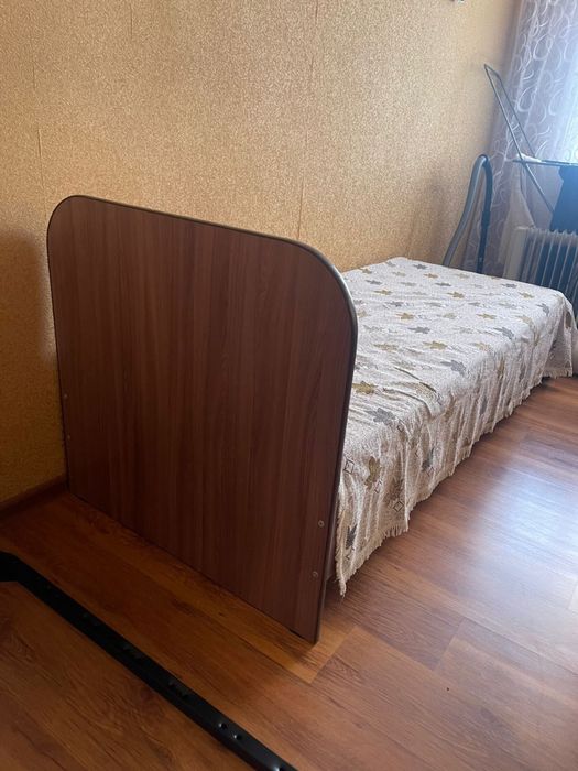 Продам кровать.В хорошем состоянии.
