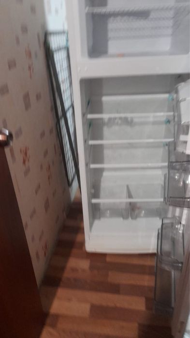 Холодильник в хорошем состоянии