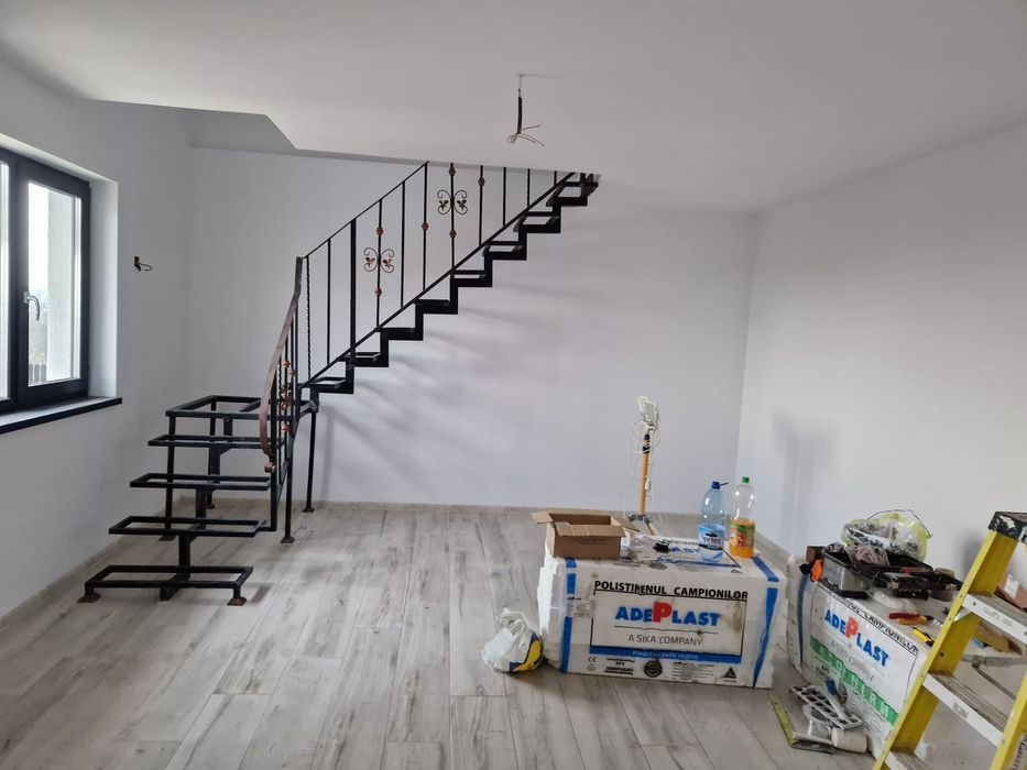 Vand casă in hemeiuși