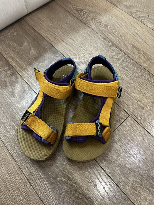 ZARA Сандали детски