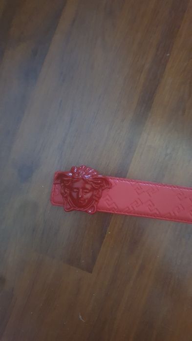 Продам ремень версачи б/у