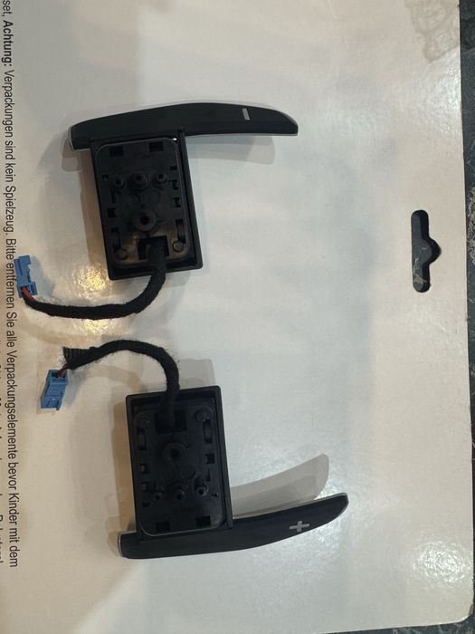 Пера за волан F10/F30