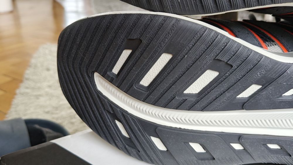 Adidas Astrastar 42 2/3