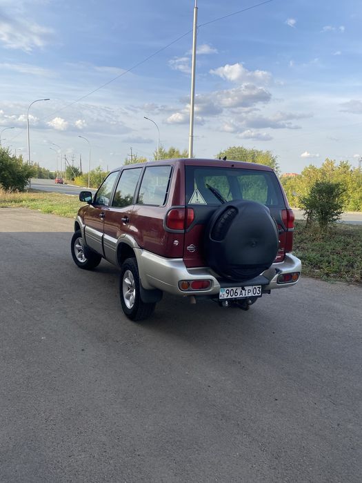 Nissan Terrano 2 r20