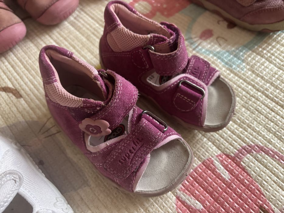 Лот обувки 20, 21 и 23 номер за момиче