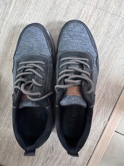 Мужские кроссовки