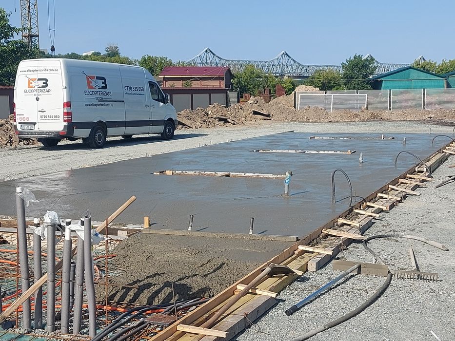 Spalatorii, hale cereale, drumuri betonate, parcari auto,beton elicopt