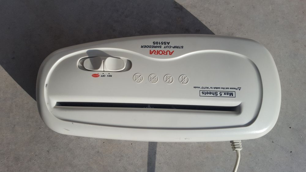 Tăietor hârtie pt birou și multicutter Dewalt