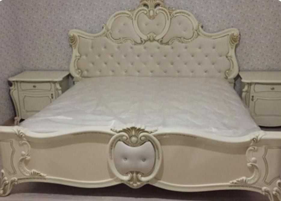 Продается спальная мебель