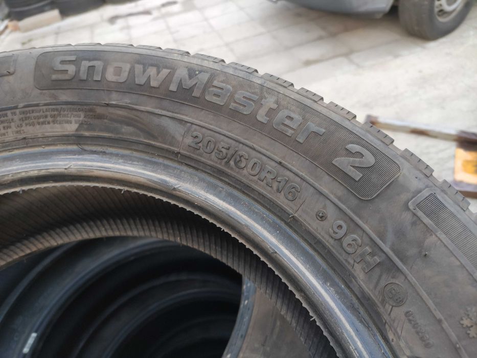 2бр Зимни гуми 205 60 16 - Petlas - DOT 2023