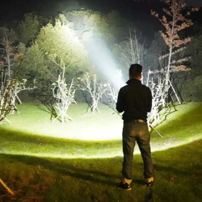 Соларен фенер HEL-T96