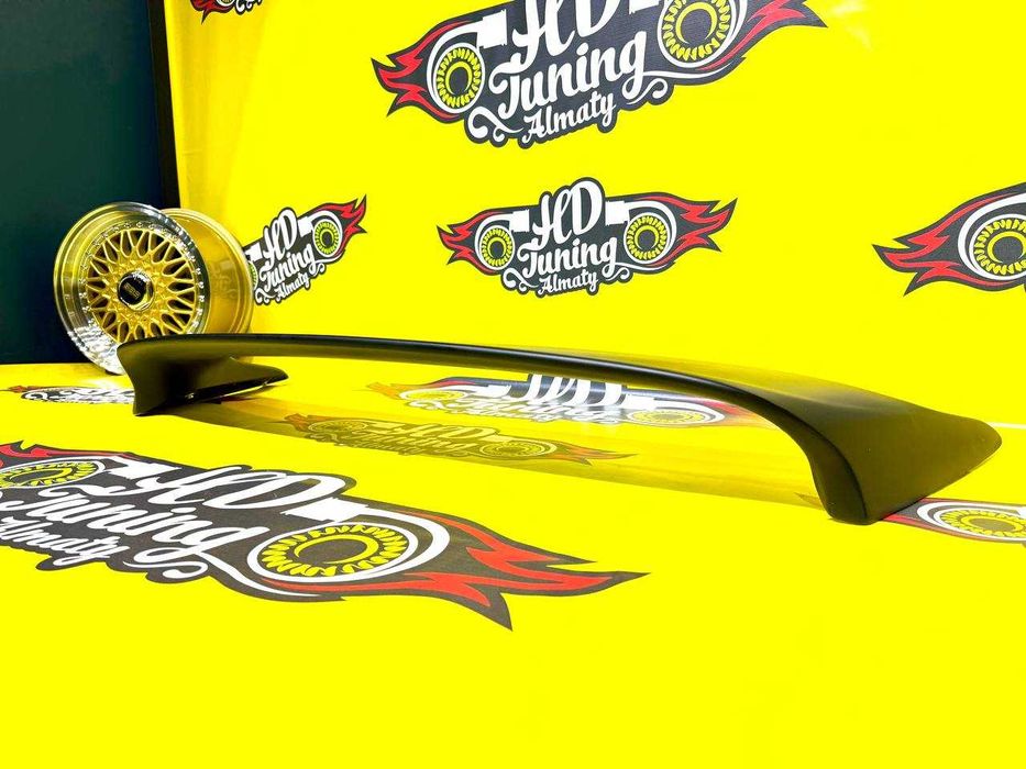 Спойлер Celica T200