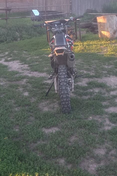 Ular M7         .