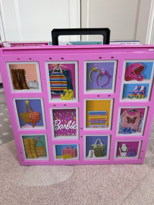 Гардероб Barbie нов
