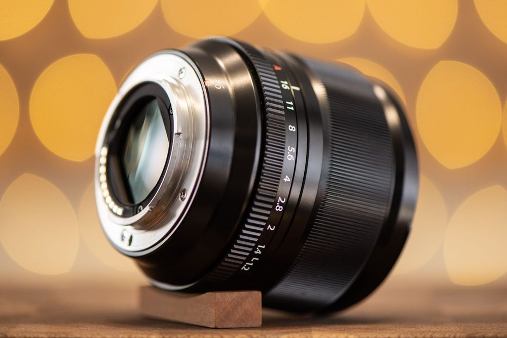 Fujifilm 56mm f/1.2 Super EBC XF R Fujinon