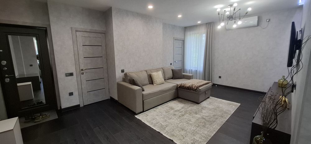 1в2 на Ц-1 с авторским ремонтом и мебелью 45 м²