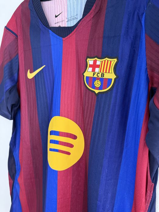 Tricou Barcelona 2027