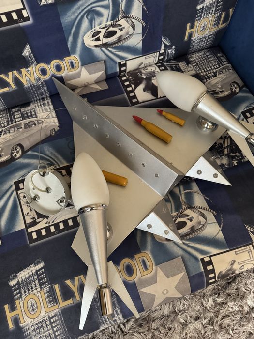 Люстра самолет идеальное состояние