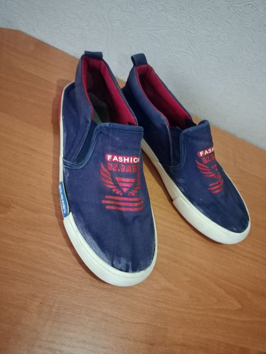 Обувь конверсы на девочку