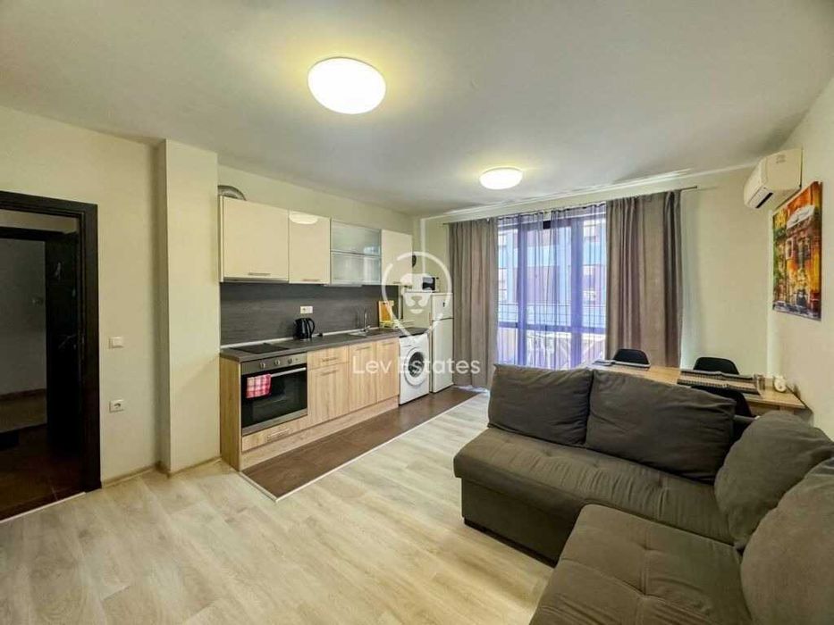 Дава се под наем Двустаен апартамент в Бургас, Сарафово - 52 кв.м за 350 € - Снимка #1