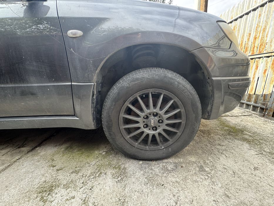 Mitsubishi Outlander 2.0 /AN 2003.