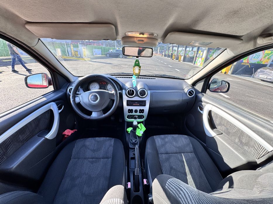 Dacia Logan 98.000 km reali