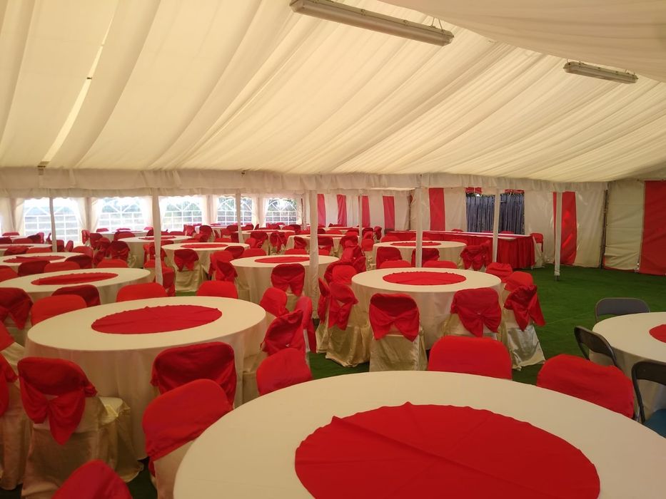 Cort evenimente echipat complet