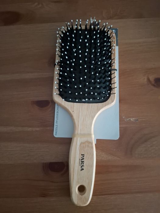 Perie de par Parsa Beauty
