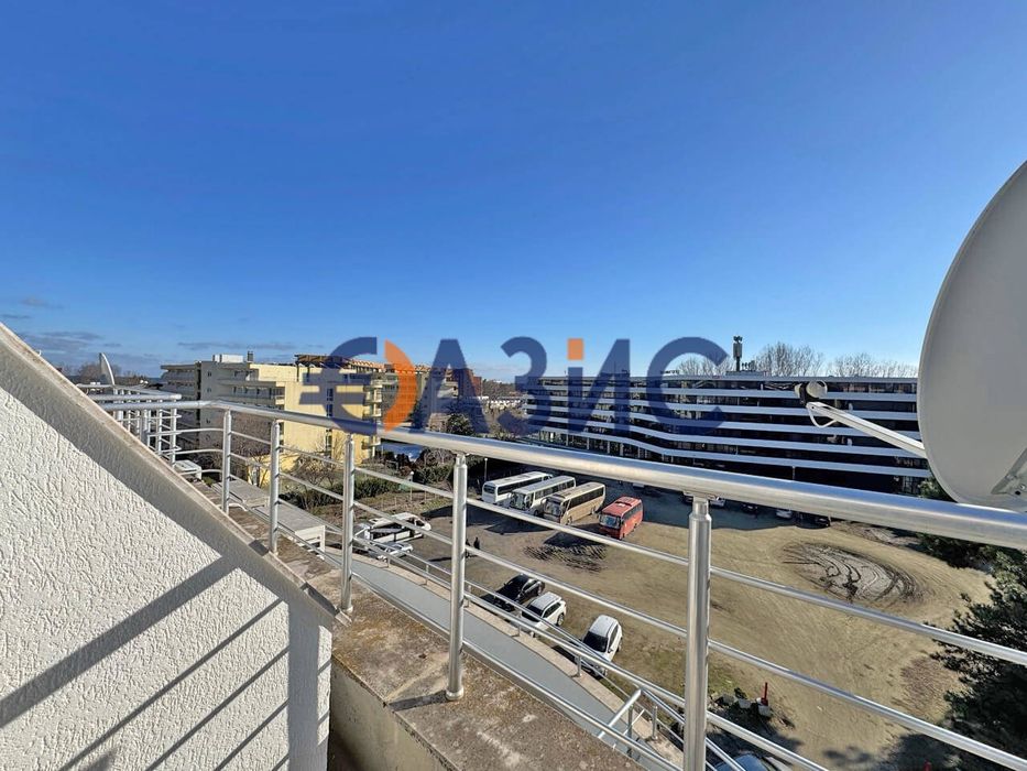 Продава се Едностаен апартамент в к.к. Слънчев бряг - 63 кв.м за 502 €/кв.м - Снимка #4