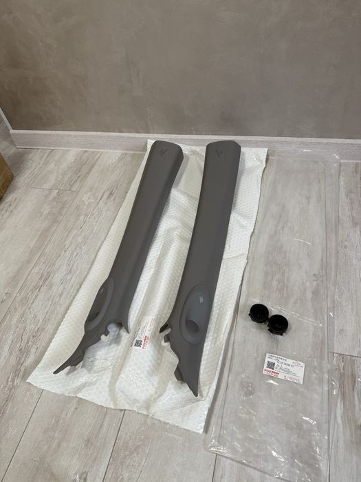 Стойки JBL с пищалками камри 70/75 оригинал Toyota