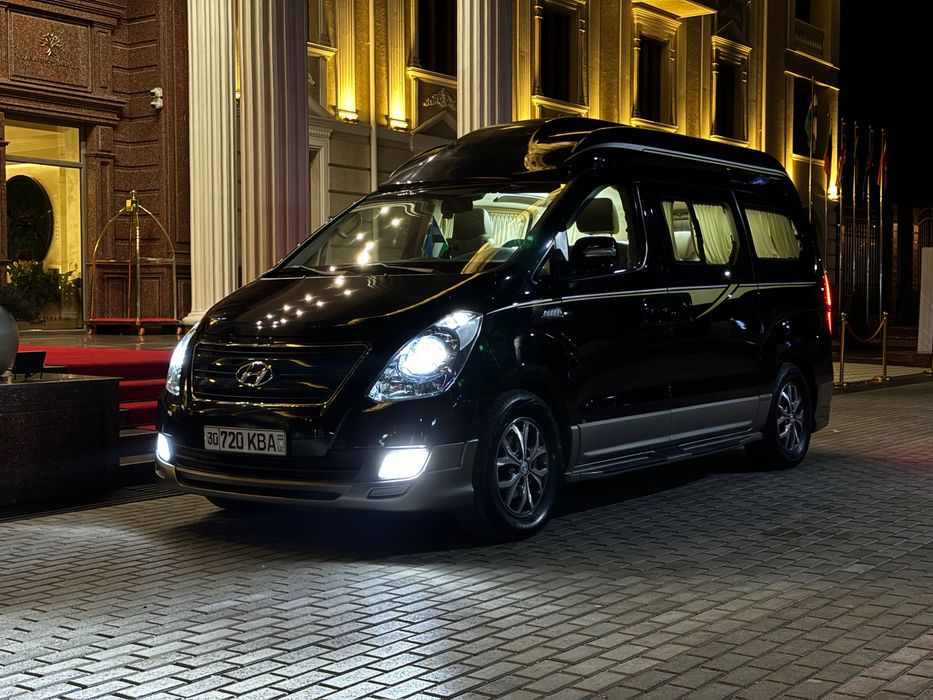 Hyunadi grand starex Limusine