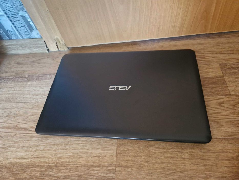 Asus X541U по запчастям