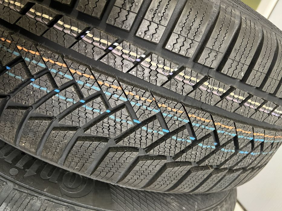 Зимни Гуми 235 55 19 / 255 50 19 Continental Winter Contact TS 850p