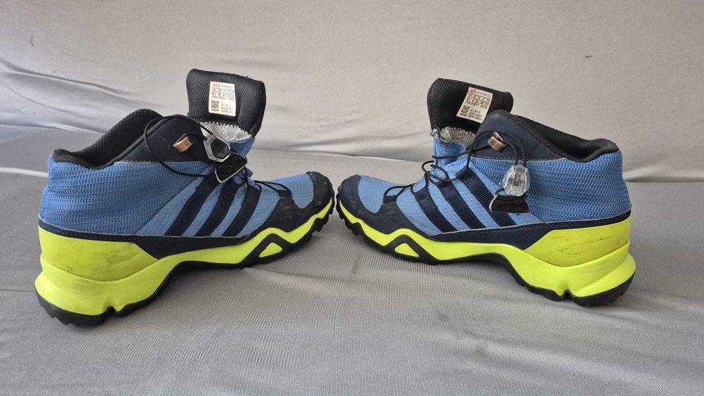 Pantofi sport copii Adidas Terrex,marime 36