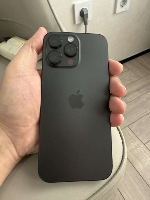 Обмен на iPhone 17 pro/max  16 pro max 256