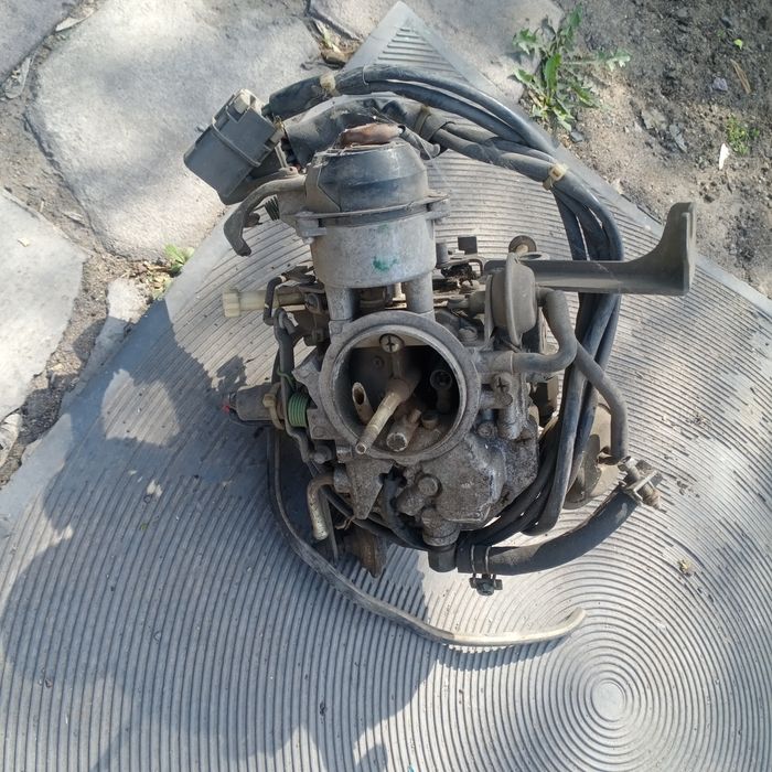 Карбюратор Nissan primera