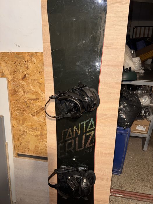 Snowboard cu Legaturi Santa Cruz SRX Black Competition