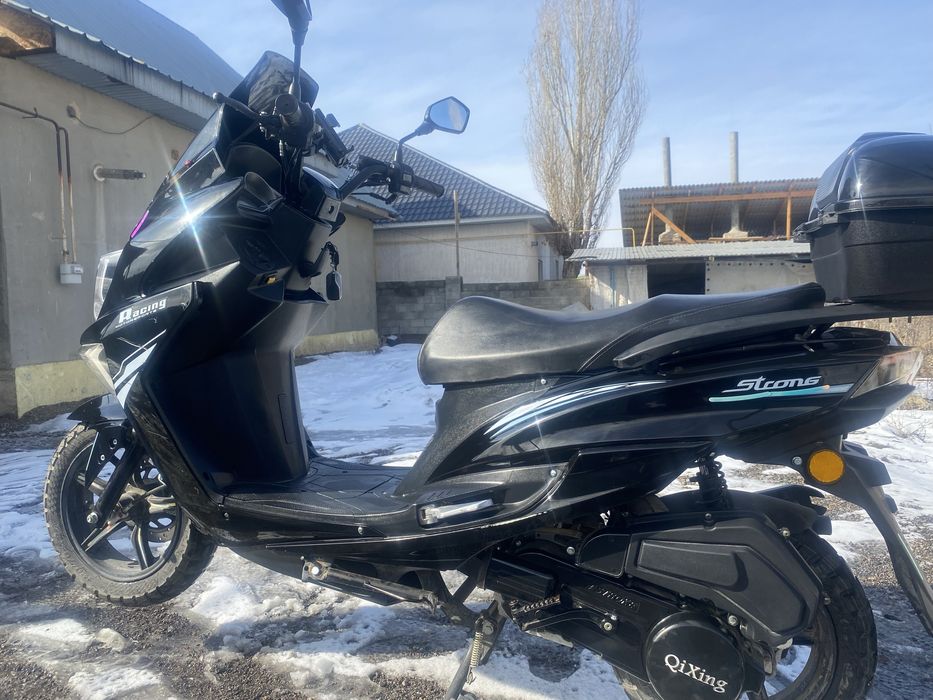 Продаеться скутер 150 куб