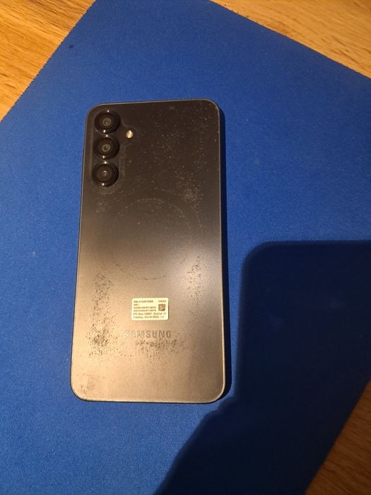 Samsung a 16 5g  are 128gb si 4 ram mai mult in descriere
