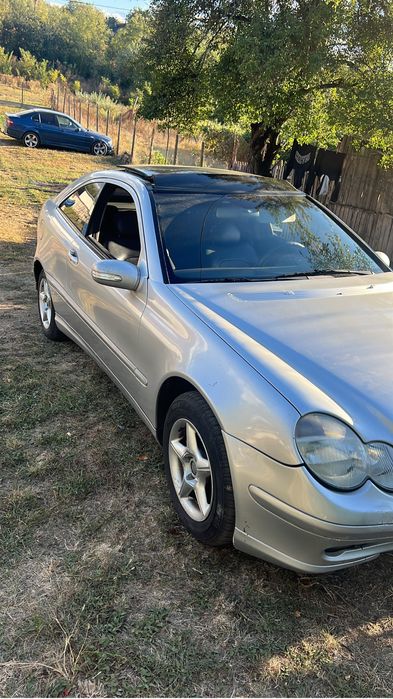 Vand mercedes c220