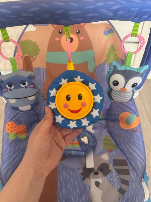 продается детский шезлонг